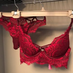 HOT LaSenza Beyond Sexy Bra and Panty Set